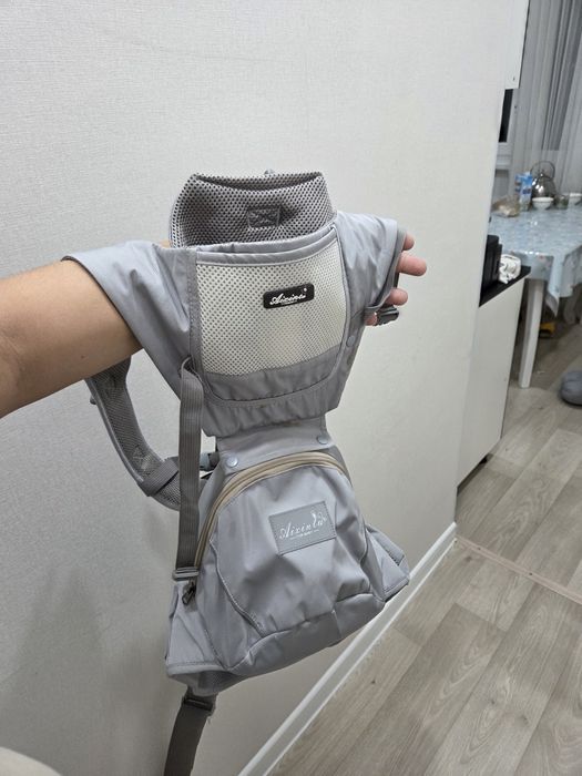 Продам кенгуру в хорошем состоянии