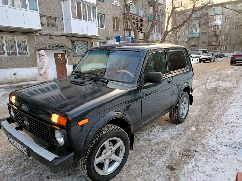 Продам машину Нива