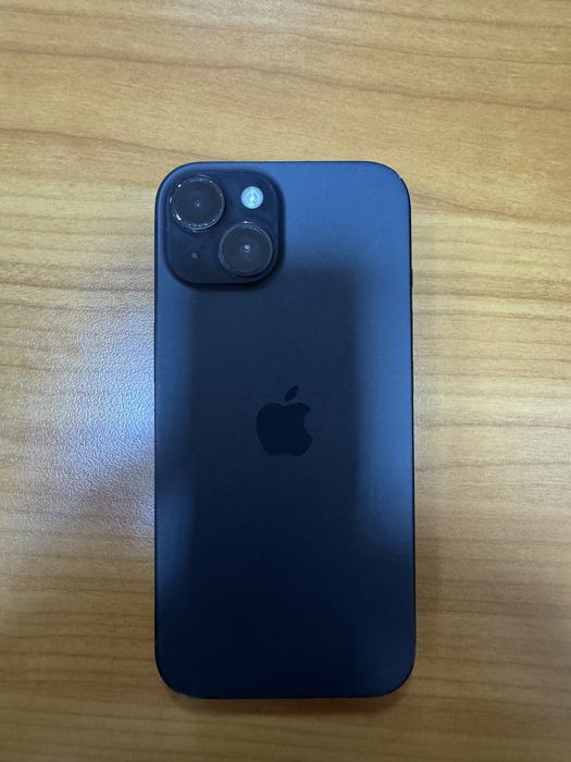 vand iphone 15 simplu