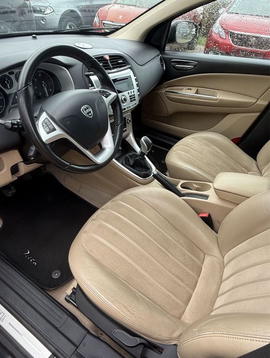 LANCIA DELTA 1.6D EURO 5 120 CP 03/2013 Piele,Jante,Panoramic,Clima