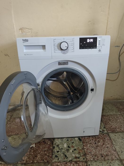 Mașină de spălat Beko, capacitate 7 kg, 1