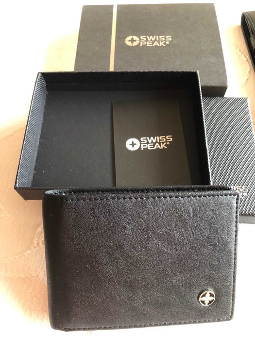 Кожен портфейл Swiss Peak с RFID защита против сканиране на карти, нов