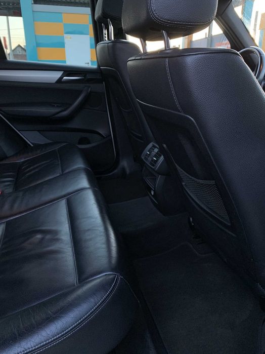 Vand BMW X3 F25 3.0D 2012