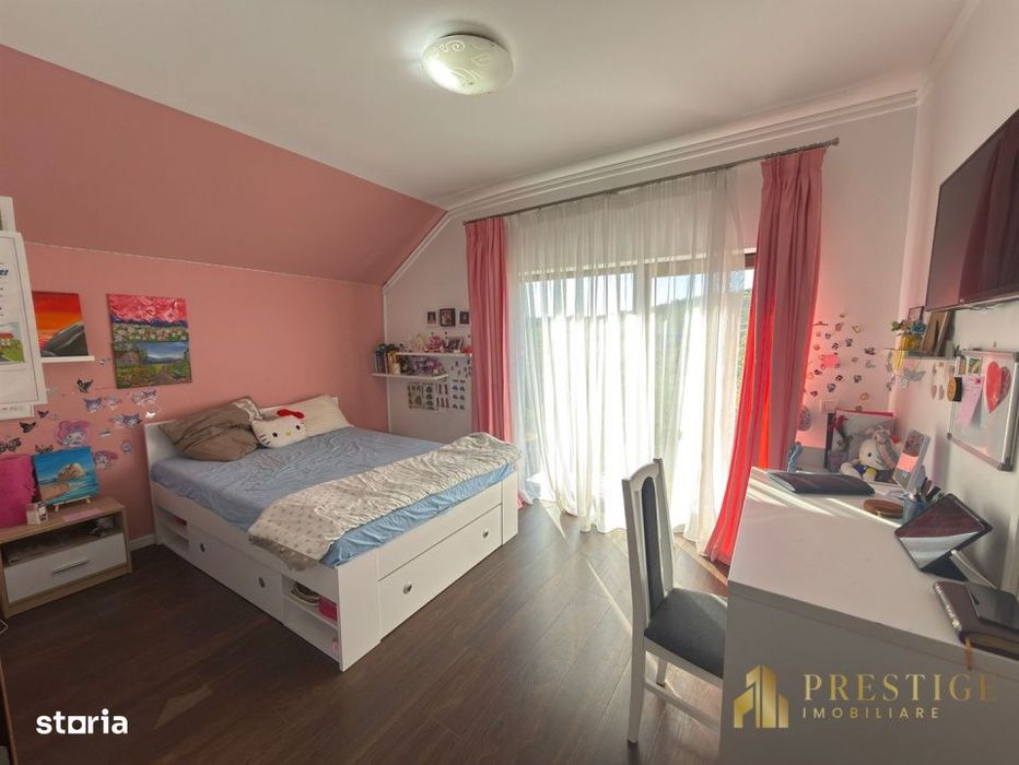 Casa moderna cu teren 1308 mp de vanzare pe str. Gh. Doja - Oradea