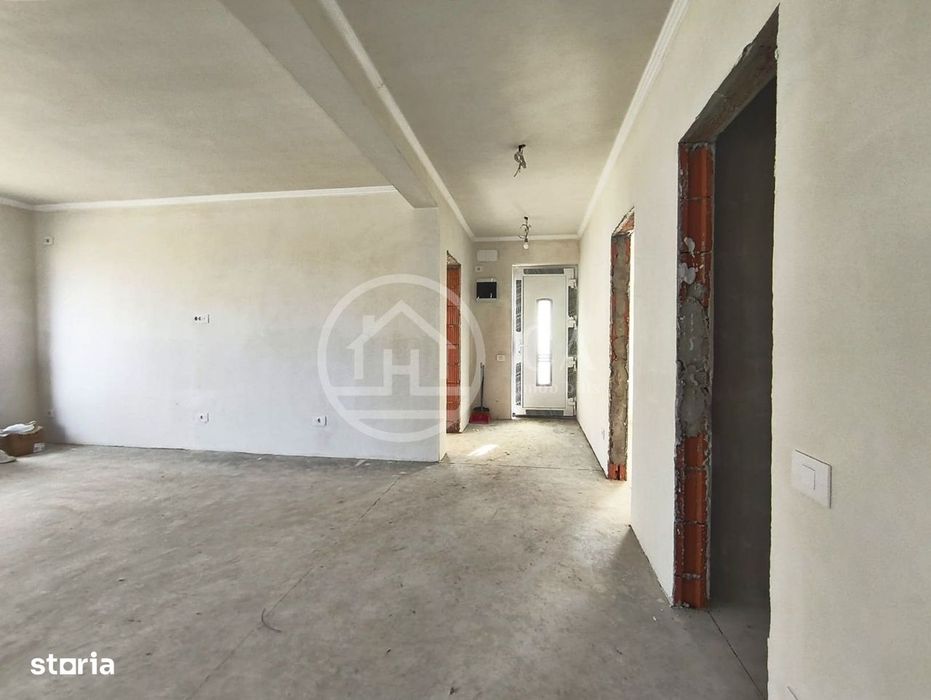 Casa de vanzare cu 4 camere in Santandrei, Bihor