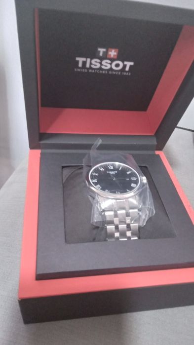 Наручные часы TISSOT