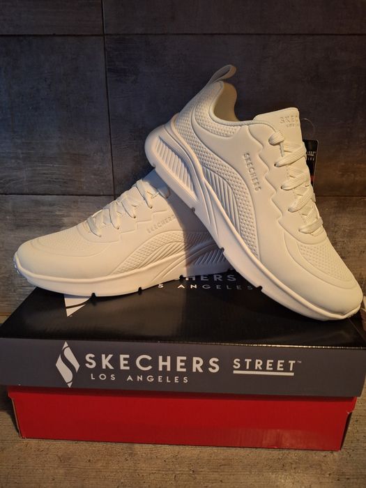 Adidasi Skechers