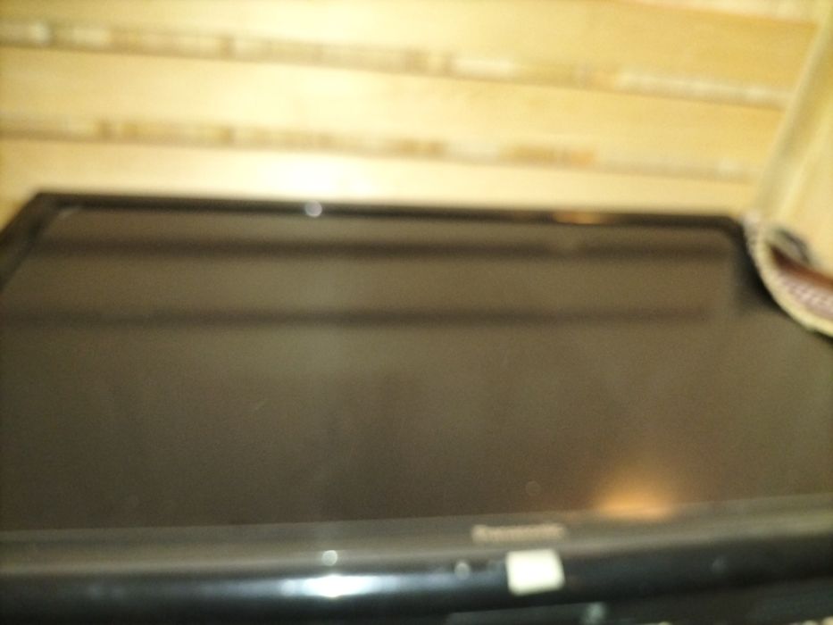 Телевизоры Sony Bravia, Panasonic