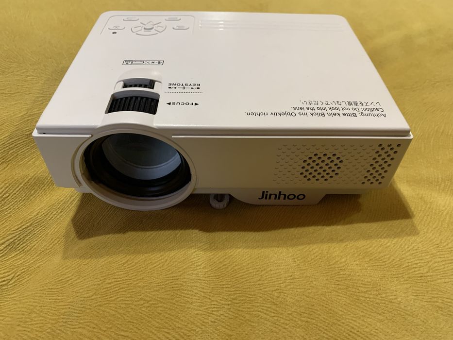 Videoproiector Jinhoo