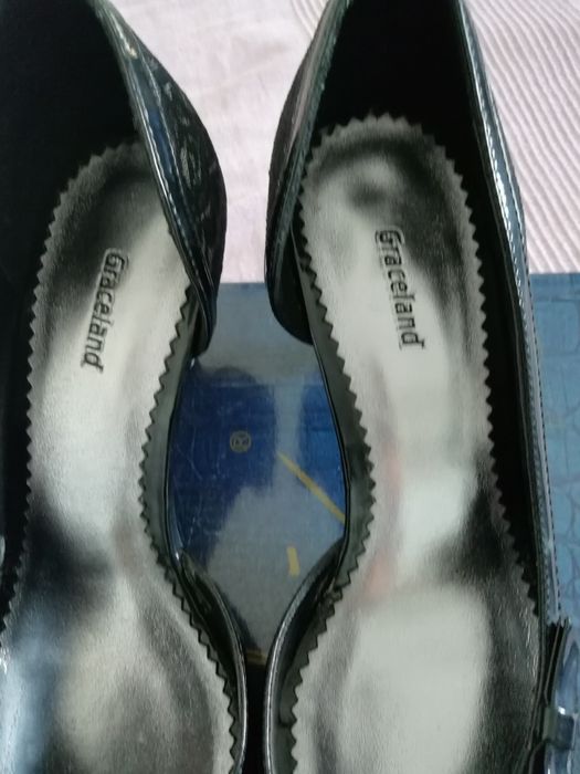 Pantofi mărimea nr38