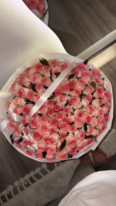 101 шт роза Алматыыыы