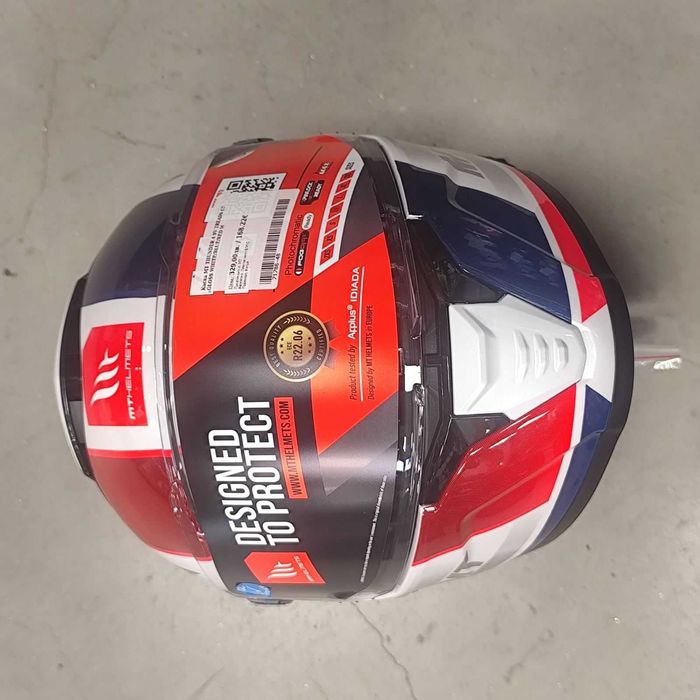 ПРОМОЦИЯ Каска MT Thunder 4 SV C7 Gloss WHITE/BLUE/RED - Код: 71786