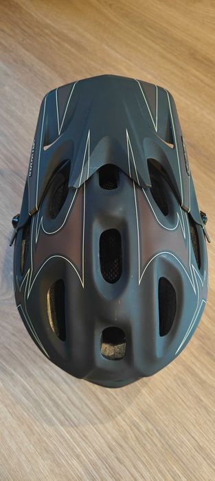 Карбонова MTB каска Specialized Deviant S/M