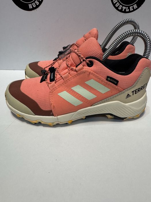Детски маратонки ADIDAS TERREX Gore-Tex.Номер 32