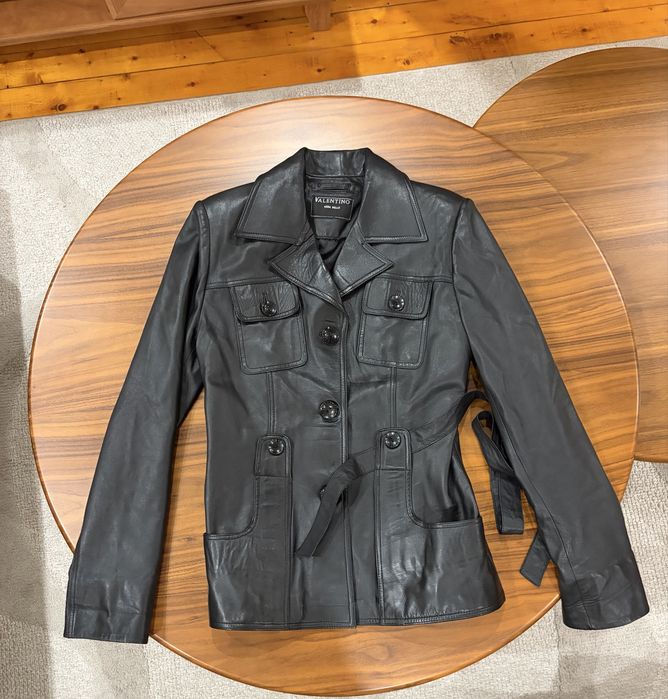 Дамско кожено яке Valentino 100% естествена кожа хастар (подплата) черно размер S