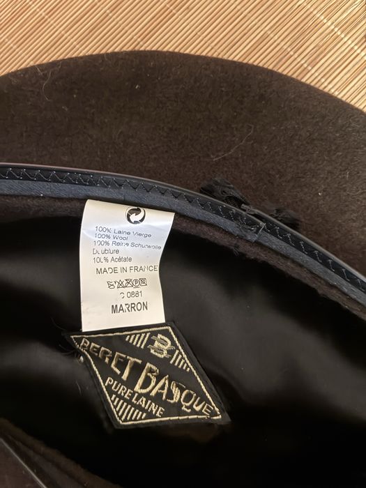 Basca frantuzeasca 100% lana