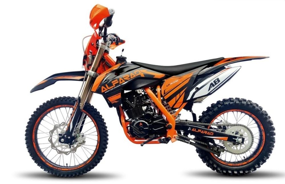 Cross Enduro Alfarad Germany A8 adus din Germania cu motor de 300cc