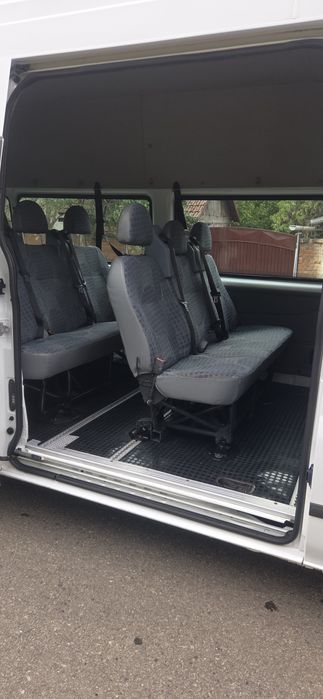 De vânzare ford transit 8+1