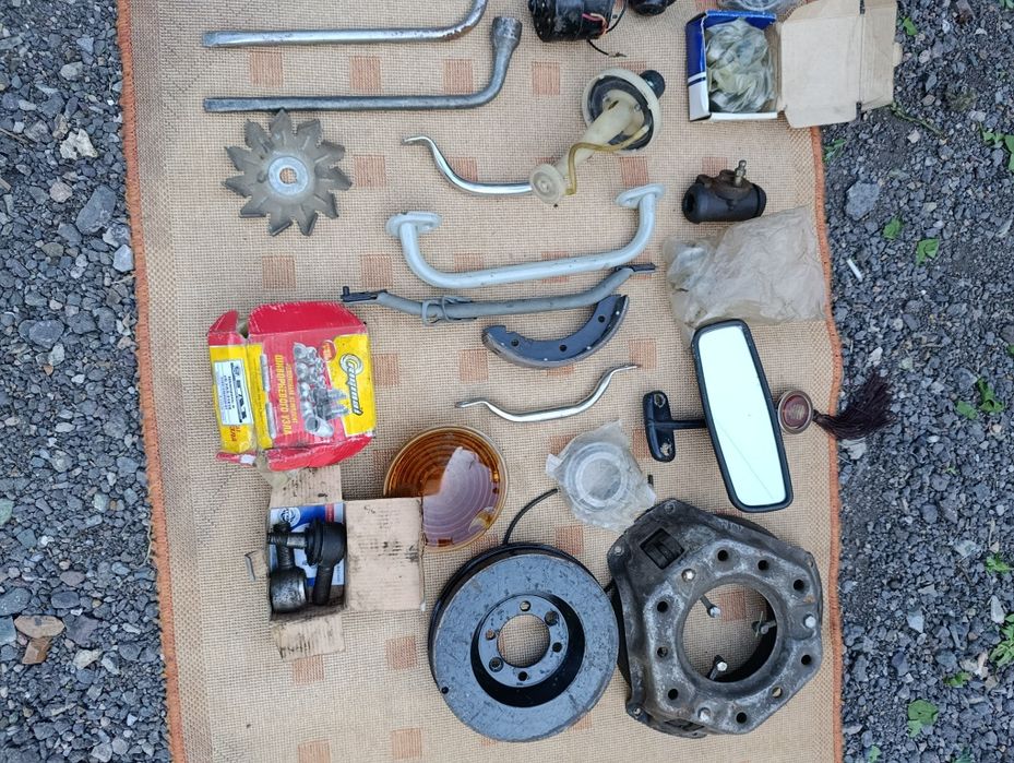 Продам запчасти на УАЗ