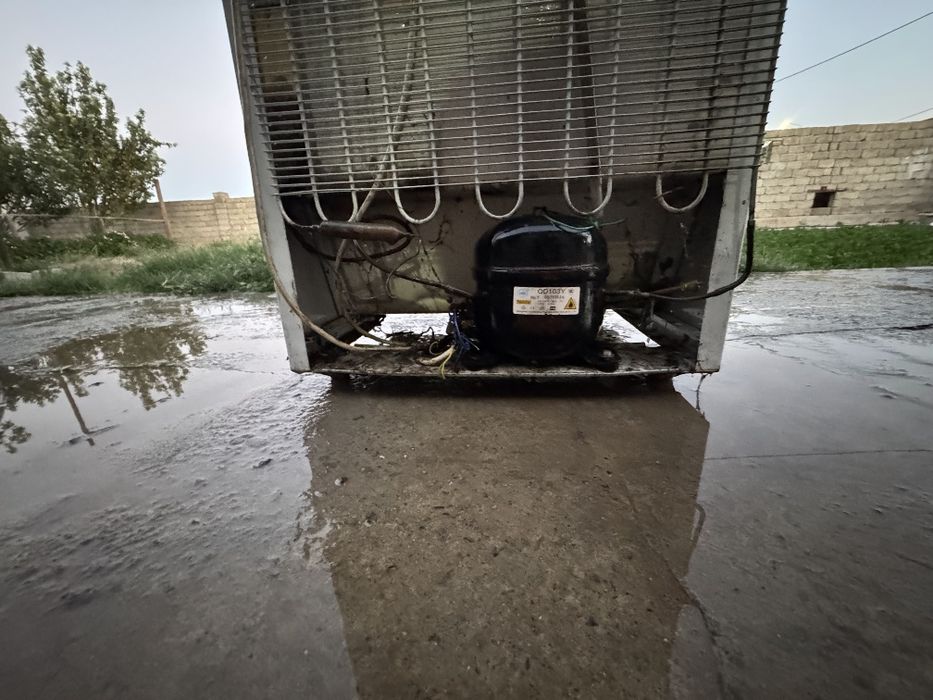 Продам холодильник не робочий