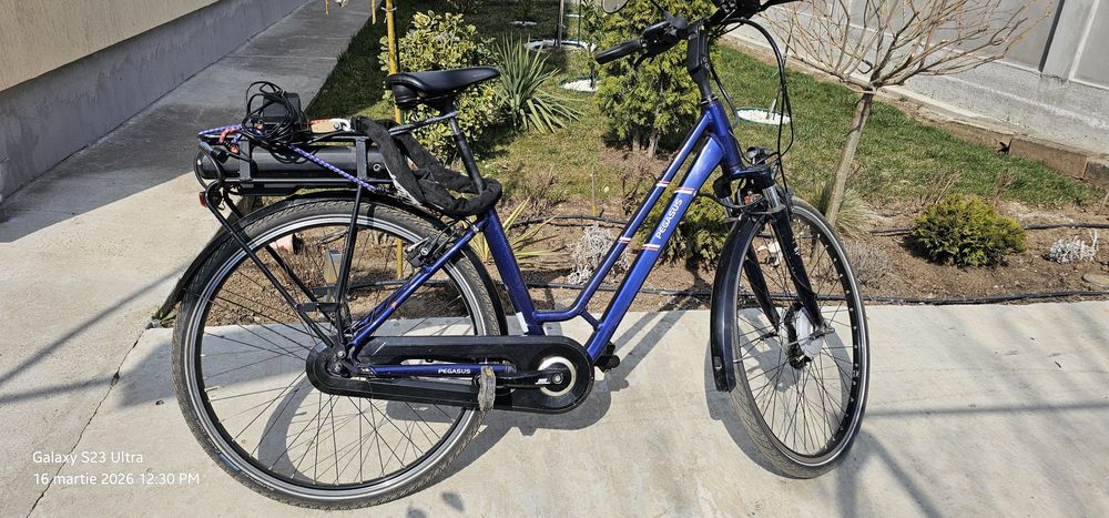 Bicicleta electrica pegasus roti 27.5 cu motor bafang si shimano nexus