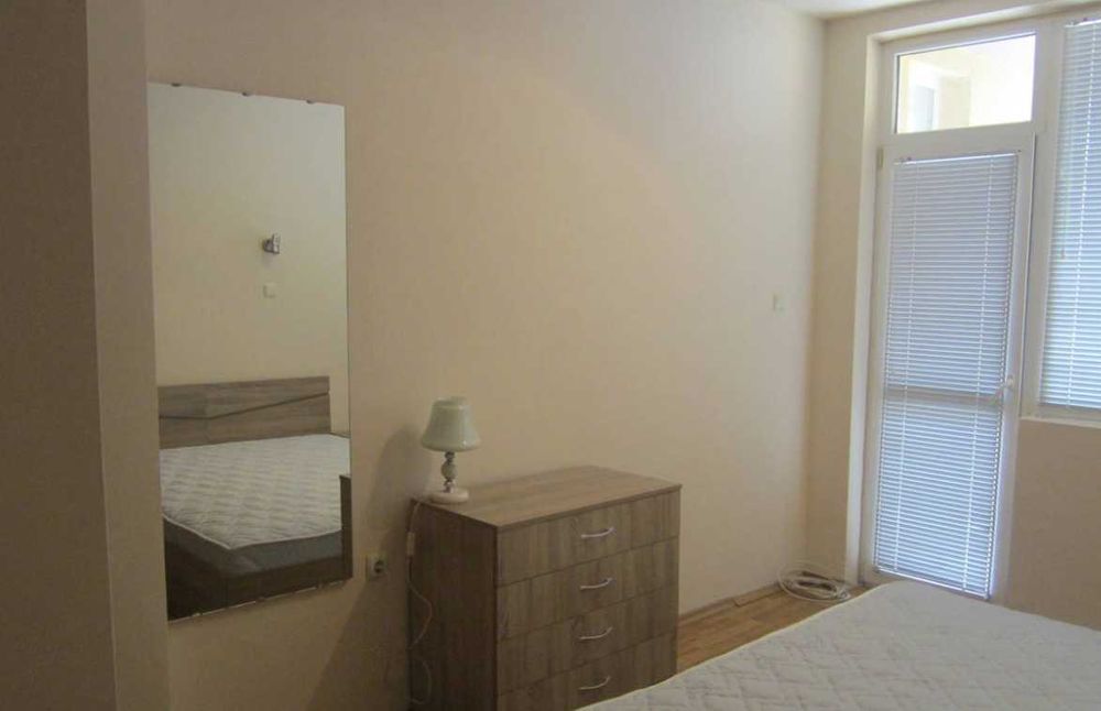 Дава се под наем Двустаен апартамент в Бургас, Меден рудник - зона А - 60 кв.м за 160 € - Снимка #3