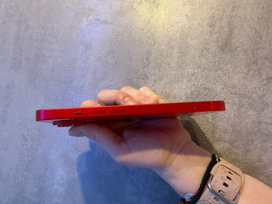 Vand Iphone 14 Red 128GB