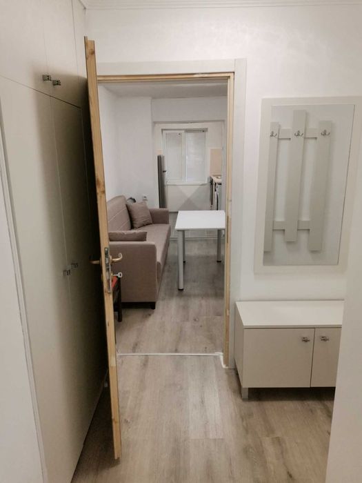 Дава се под наем Тристаен апартамент в Пловдив, Сточна гара - 82 кв.м за 459 € - Снимка #1