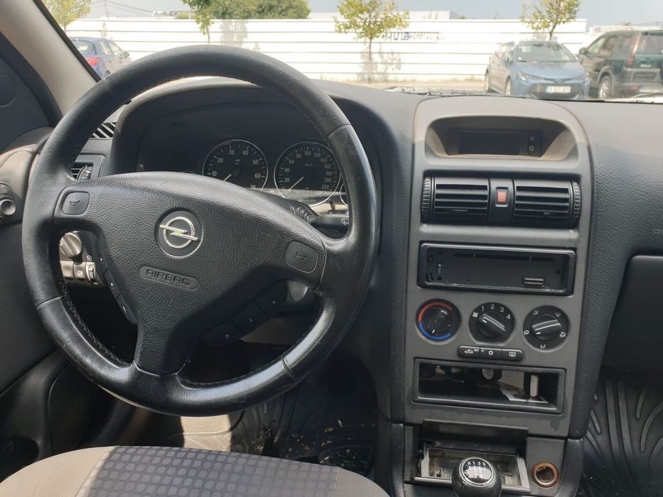 Vând Opel Asta H
