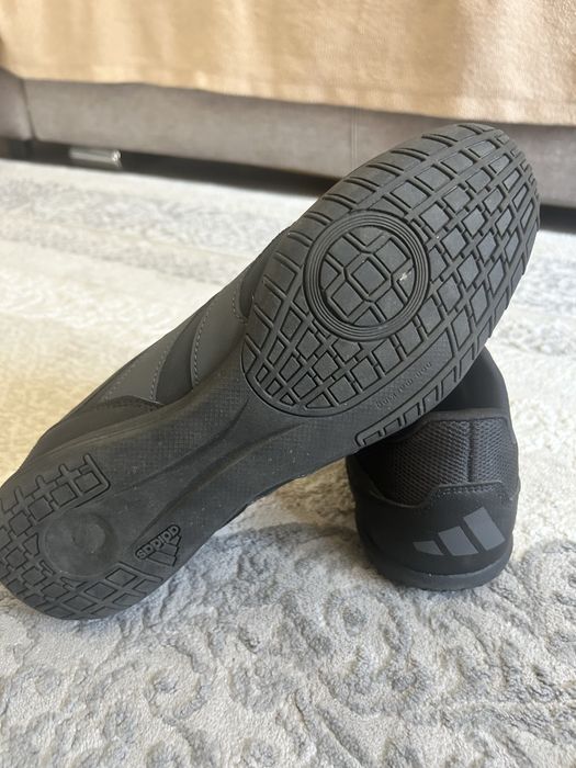 Зальники adidas оригинал
