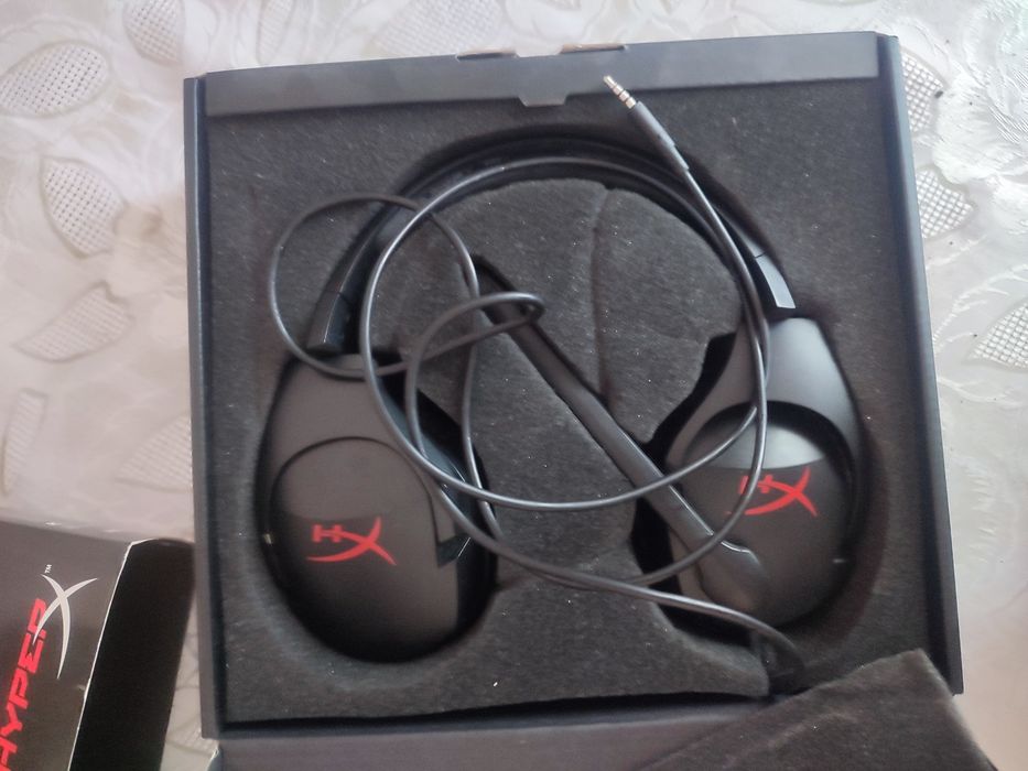 Наушники HyperX Cloud Stinger HX-HSCS-BK/EE черный