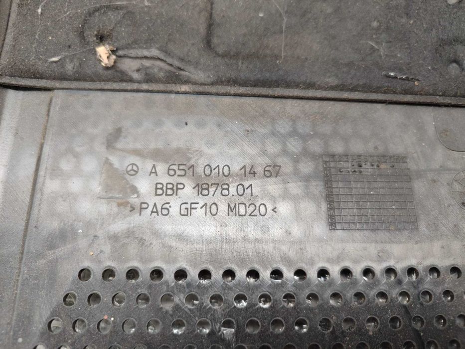 Capac Motor Mercedes-Benz C-Class (W204) 2007–2014 / Cod OEM A6510101467 (4B2)
