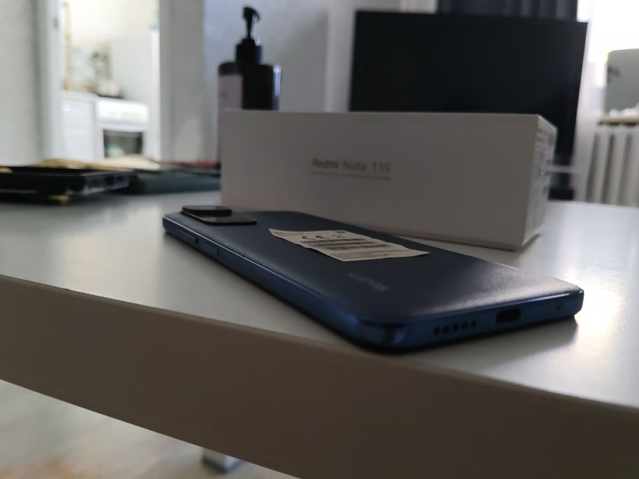 Продам Redmi Note 11 s