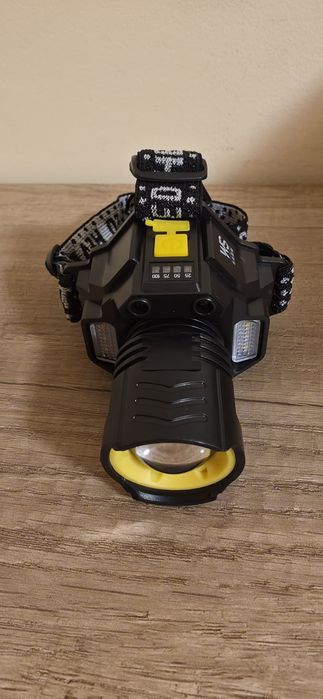 LED МОЩЕН ЧЕЛНИК акумулаторен