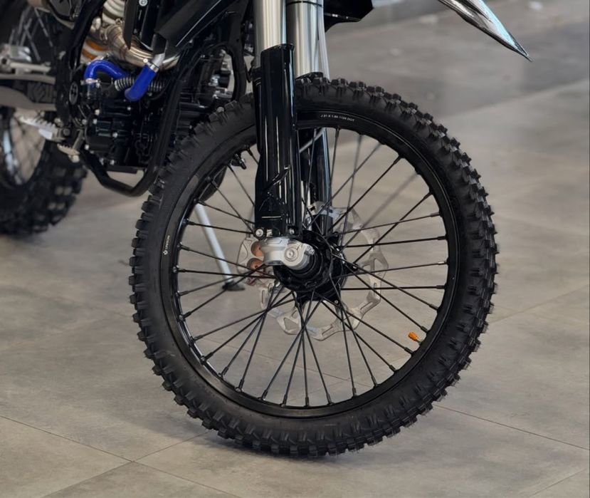 Продам эндуро Kews K16 NB300