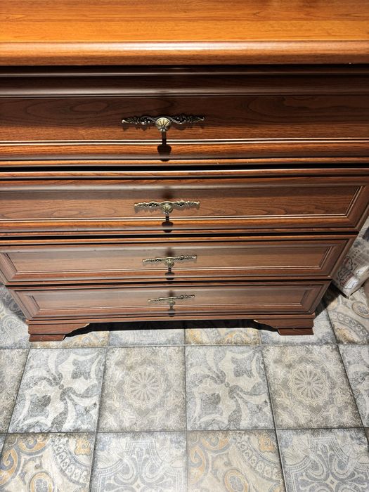 Продам комод Кентаки ( Euromebel)