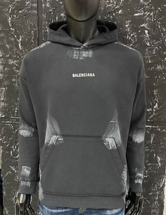 Hanorac Balenciaga new collection 2026