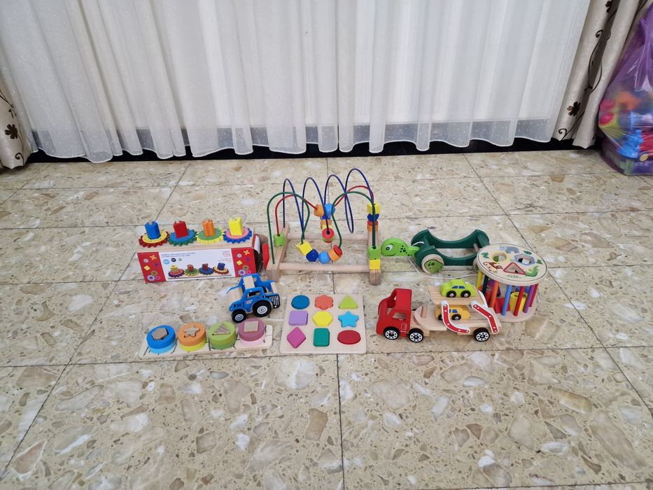 Set jucarii educationale de lemn pentru copii