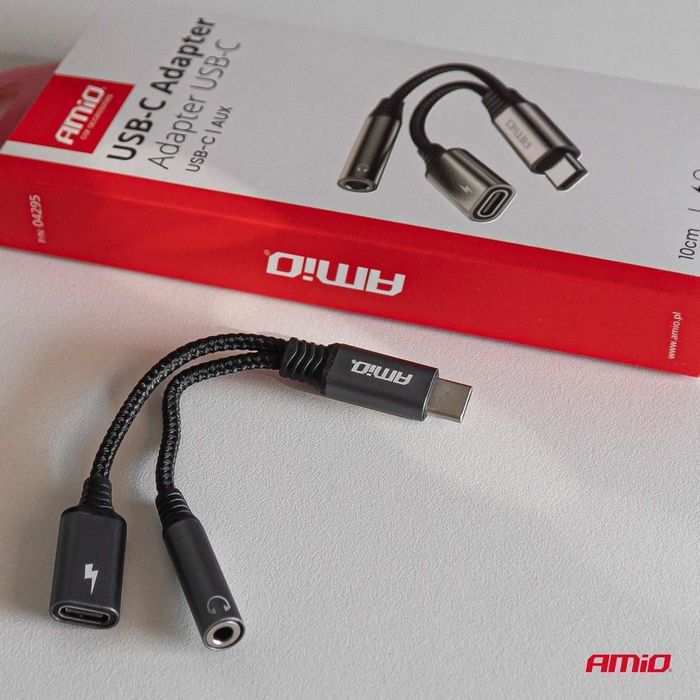 Usb-c към usb-c + мини жак 3,5 мм 10 см сплитер адаптер amio-04295