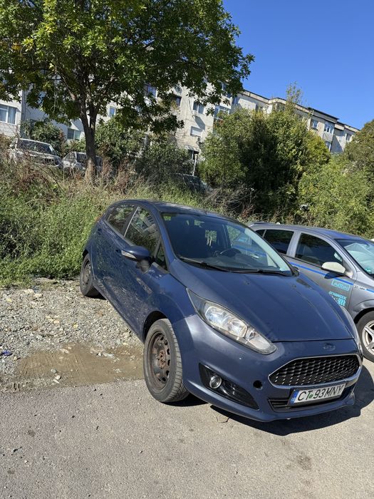 Ford fiesta.