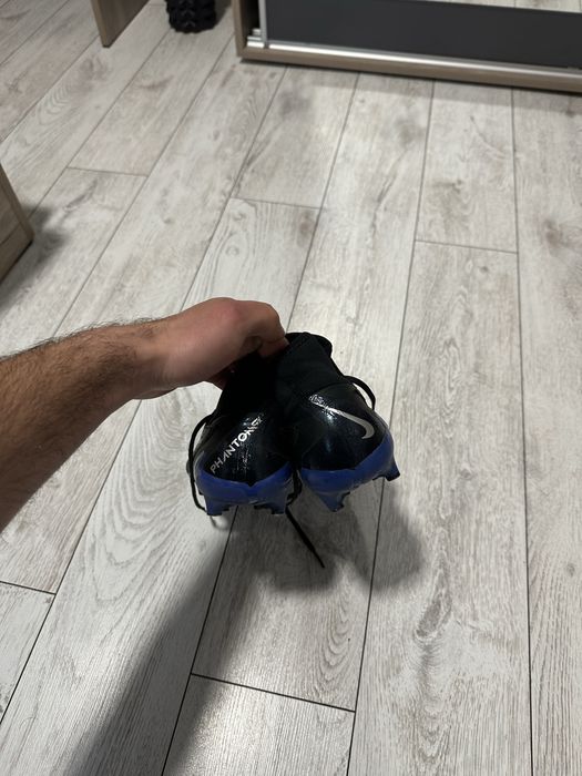 Бутонки Nike Phantom