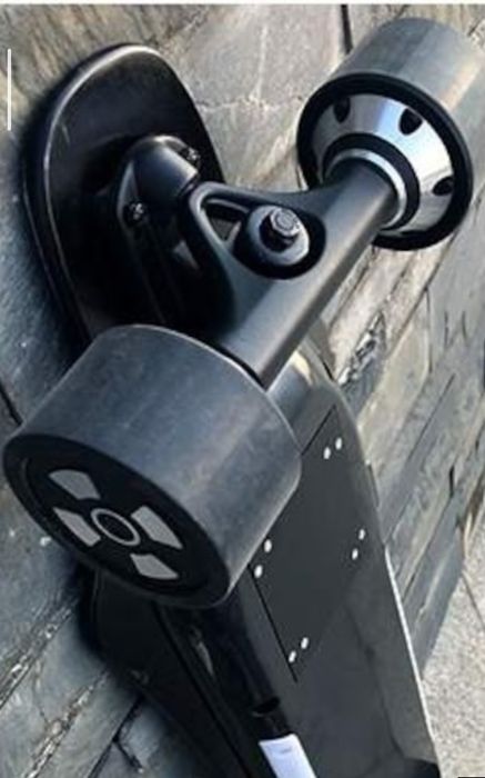 Vând Longboard Electric