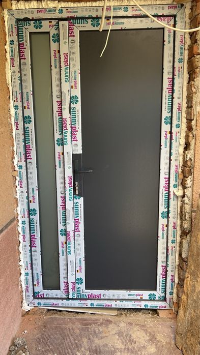 Tâmplărie PVC | Ferestre și Uși PVC | Plase Insecte | Rulouri și Jaluzele