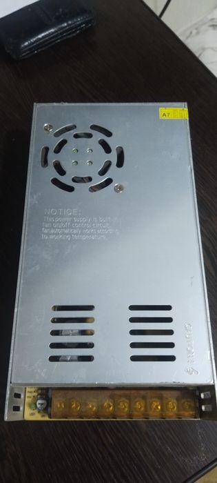 Блок питания 12 в