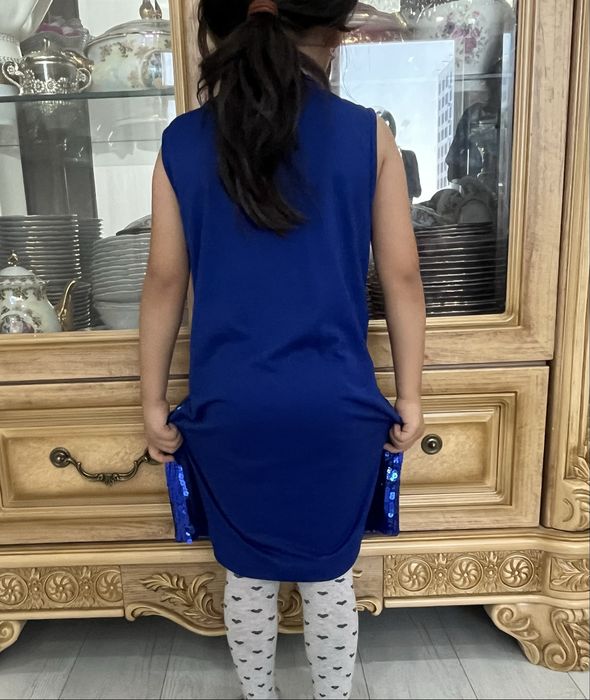 Блестящее платье