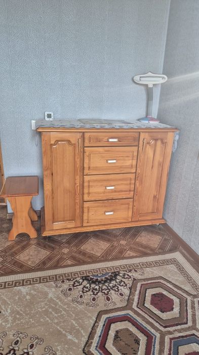 Продам кровать с чистого дерево