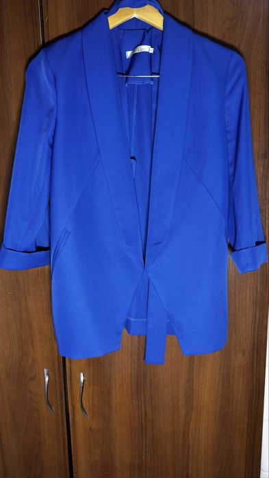 Продам пакет вещей за 10 000 (7 вещей)