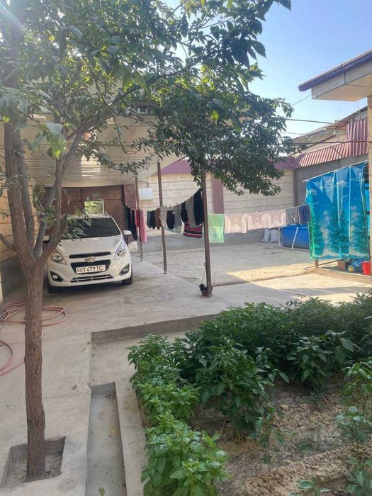 Участок с домом 5-комнат Назарбек от поста 1 км 3,7 сотки