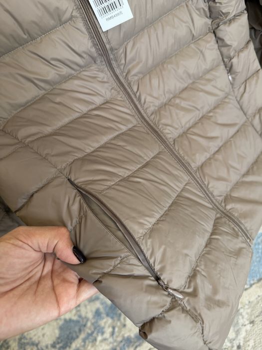 Продам курточки на пуху