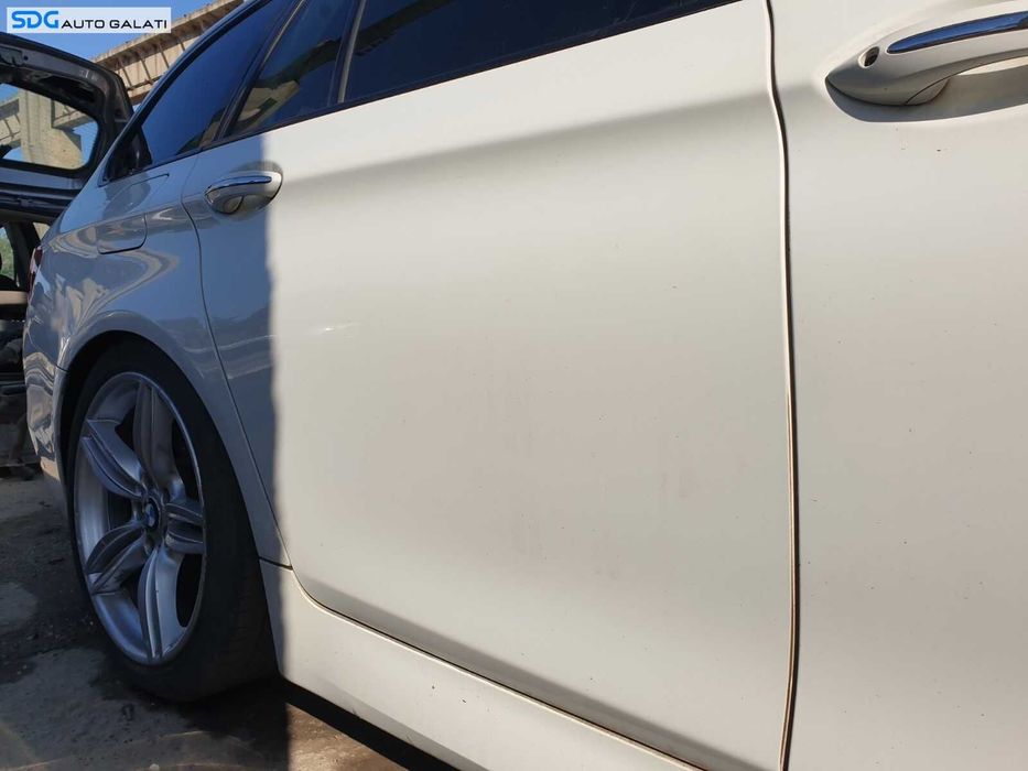 Usa Usi Portiera Portiere Dreapta Spate Dezechipata BMW Seria 5 F11 2009 - 2017 Culoare 300 Alpinweiss [C5250]